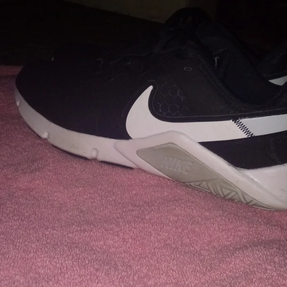 Shoes - Picture 2 of 2